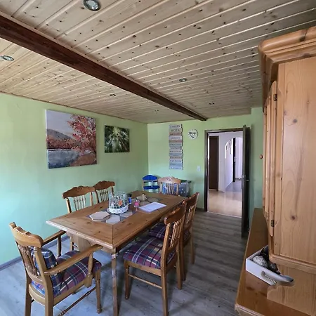 Ilkas *