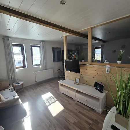 Appartement Ilkas *